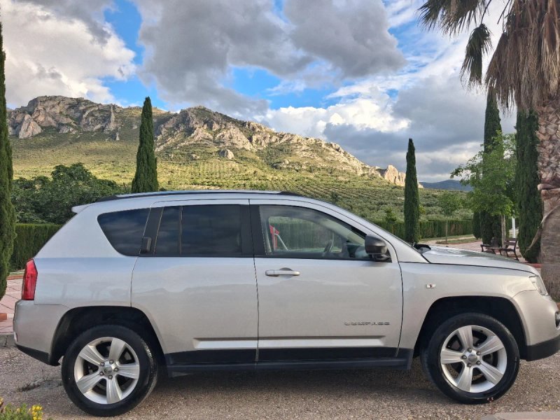 Jeep Compass 2.2 CRD Limited 4x2 2012, foto 5
