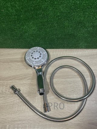 Doccia a mano Vinabo + 1,5 m flessibile
