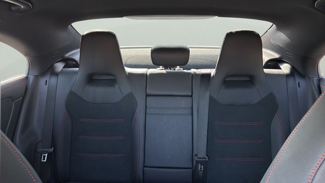 Mercedes-Benz CLA 180 100 kW (136 CV)