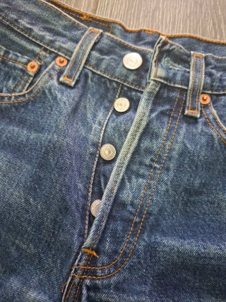 Pantalon corto levis