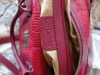 Bolso Guy Laroche Rojo Cocodrilo