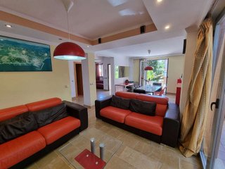Casa adosada en alquiler en Arroyo de la Miel en Benalmádena
