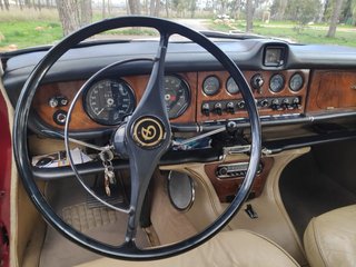 Daimler Sovereign 420 4.2 1969 | Jaguar Herita