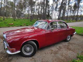 Daimler Sovereign 420 4.2 1969 | Jaguar Herita
