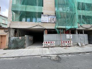 Garaje en venta en Calvario - Santa Rita en Vigo