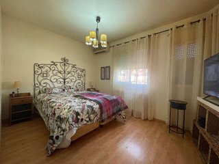 Casa adosada en venta en Velilla de San Antonio