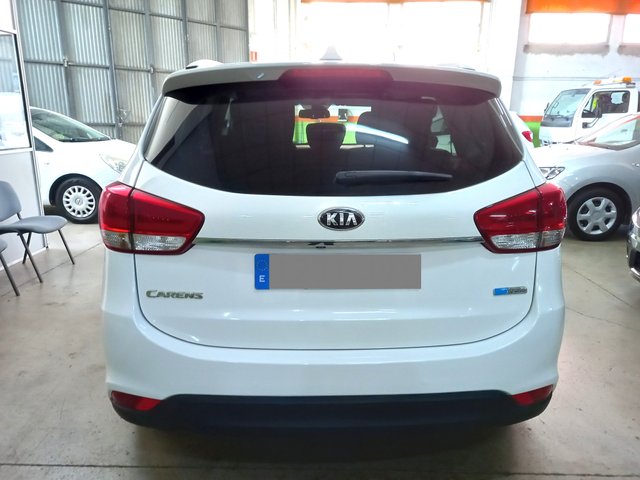 KIA Carens 1.6GDI 136CV 7 PLAZAS !! DISTINTIVO C