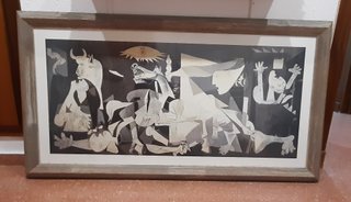 Cuadro lamina Guernica de Picasso enmarcado grande