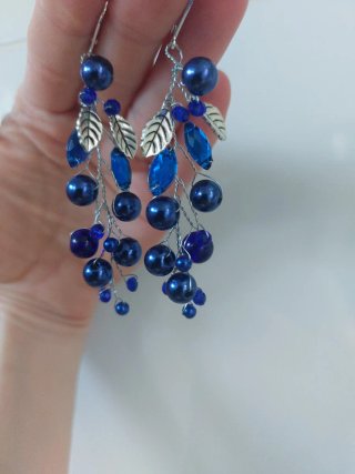 Pendientes largos con hojas