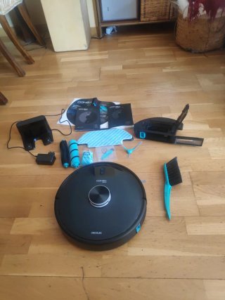 Robot Conga 4690 Ultra.SEMINUEVO,Pack Completo