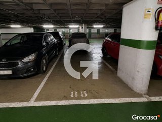 Garaje en venta en Sant Ildefons en Cornellà de Llobregat