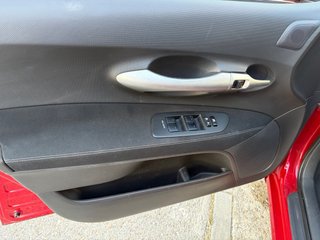 Toyota Auris 2010