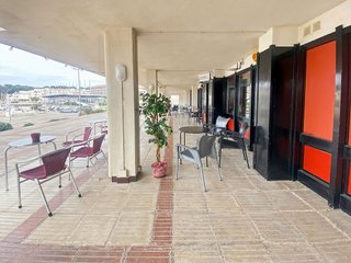Local comercial en venta en Escala, L´