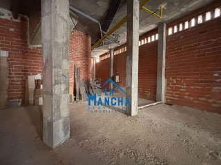 Local comercial en venta en Carretas - Huerta de Marzo - La Pajarita en Albacete