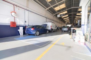 Nave industrial en venta en Avda. de Abril. - 9 de octubre en Sagunto