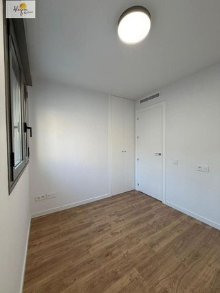 Piso en alquiler en Fonteta de Sant Lluís en Valencia - Imagen 23