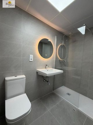 Piso en alquiler en Fonteta de Sant Lluís en Valencia - Imagen 35