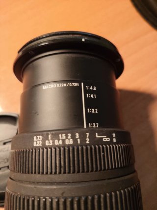 Objetivo Sigma 17-70mm F2.8-4 DC Macro Canon