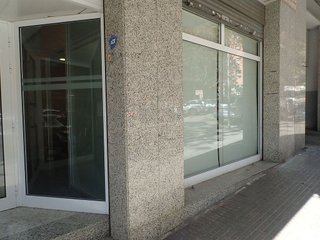 Local comercial en venta en Torrent Ballester en Viladecans