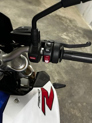 BMW F900R Azul