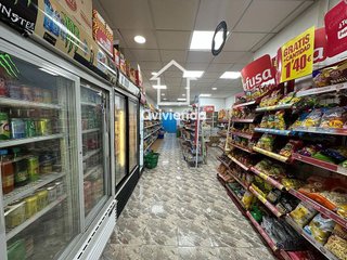 Local comercial en venta en Plaça Catalunya - Escola Industrial en Terrassa