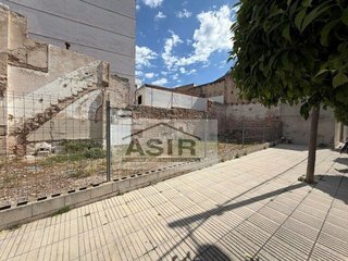 Terreno en venta en Ayuntamiento - Centro en Alzira