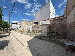 Terreno en venta en Ayuntamiento - Centro en Alzira