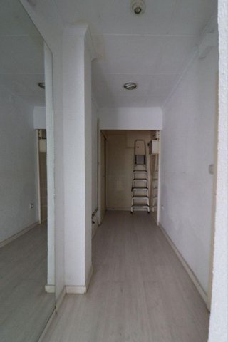 Local comercial en venta en Gavarra en Cornellà de Llobregat