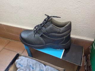 Botas de seguridad V-Pro  negras