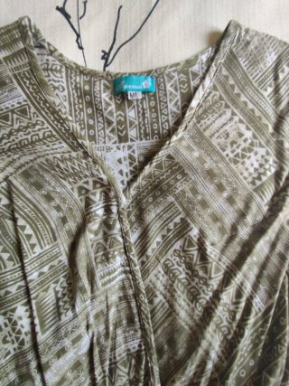 Vestido Midi Bohemio Verde y Beige Talla M
