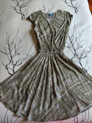 Vestido Midi Bohemio Verde y Beige Talla M