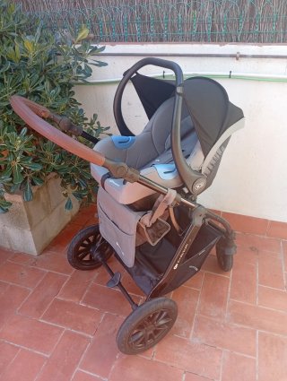 Kinderkraft Moov 3 en 1 Travel System Gris