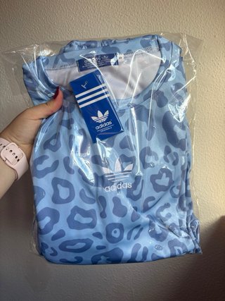 Conjunto chándal estampado leopardo