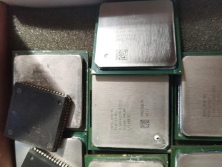 Lote 40 Procesadores Intel Pentium