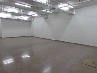 Local comercial en alquiler en El Congrés i els Indians en Barcelona - Imagen 35