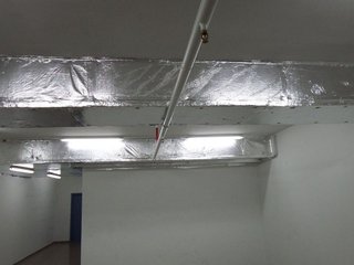 Local comercial en alquiler en El Congrés i els Indians en Barcelona - Imagen 37