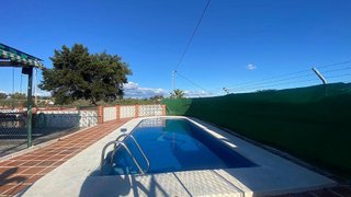 Chalet en venta en Cártama
