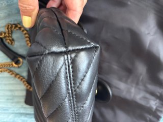 Bolso Pinko Negro y Dorado viejo