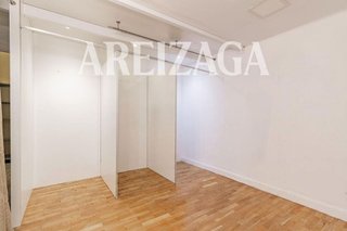Local comercial en venta en Centro en San Sebastián-Donostia