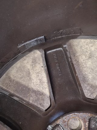 Llanta de for mondeo 18"pulgadas