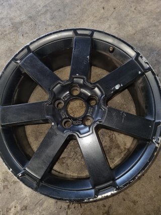 Llanta de for mondeo 18"pulgadas