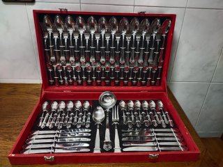 Cubertería 87 piezas con estuche