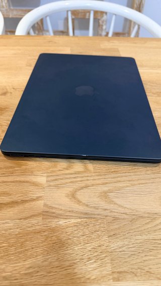 MacBook Air 13 M3 16GB 256GB Medianoche