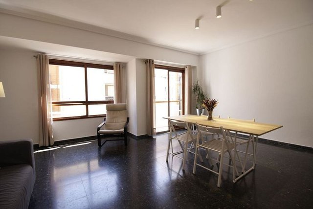 Piso en alquiler en El Carme en Valencia - Imagen 2