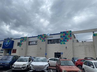 Local comercial en venta en Val en Alcalá de Henares