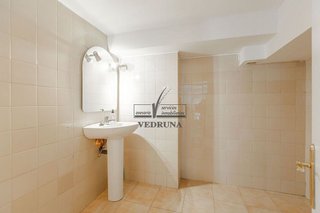 Local comercial en venta en La Bozada – Parque Delicias en Zaragoza