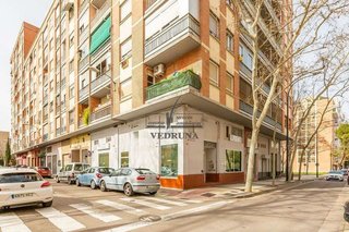 Local comercial en venta en La Bozada – Parque Delicias en Zaragoza