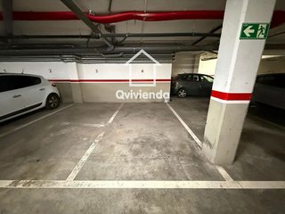 Garaje en venta en Creu de Barberà en Sabadell