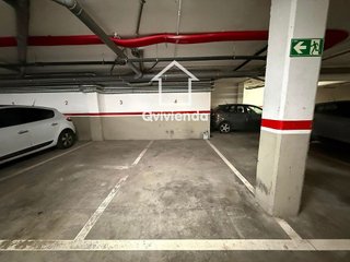 Garaje en venta en Creu de Barberà en Sabadell