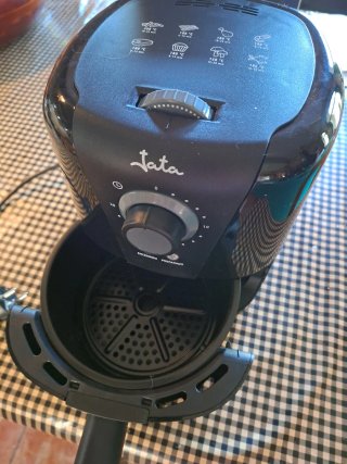 Freidora de aire Jata JEFR1221 - 1,5L